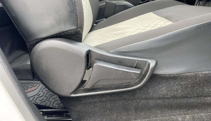 2023 Maruti Alto K10 VXI PLUS, Petrol, Manual, 15,143 km, Driver Side Adjustment Panel