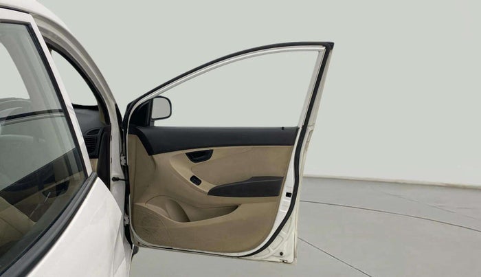 2015 Hyundai Eon ERA +, Petrol, Manual, 78,708 km, RHS Front Door