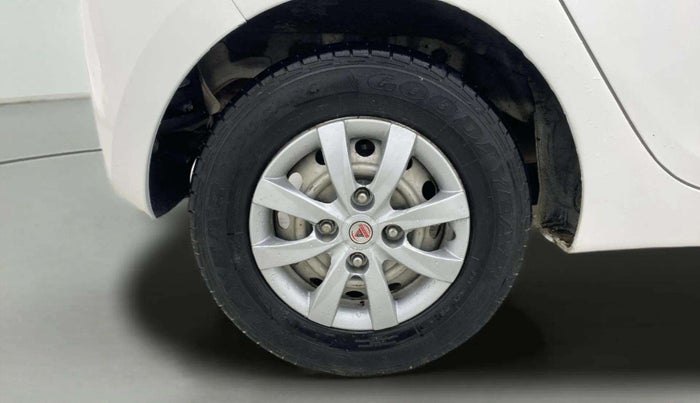 2015 Hyundai Eon ERA +, Petrol, Manual, 78,708 km, Right Rear Wheel
