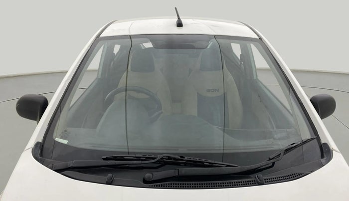 2015 Hyundai Eon ERA +, Petrol, Manual, 78,708 km, Front Windshield