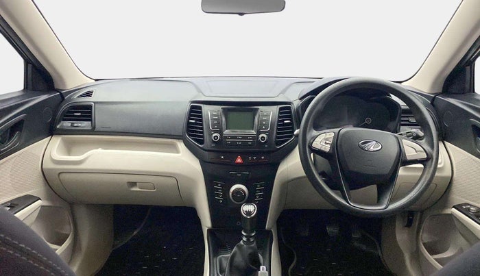 2022 Mahindra XUV300 W6 1.5 Sunroof Diesel, Diesel, Manual, 39,471 km, Dashboard