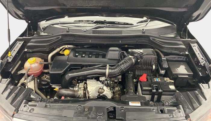 2022 Mahindra XUV300 W6 1.5 Sunroof Diesel, Diesel, Manual, 39,471 km, Open Bonet