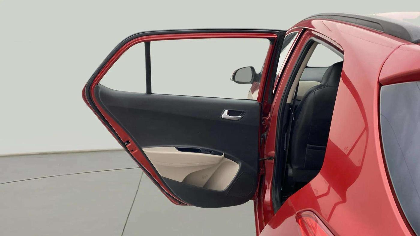 2018 Hyundai Grand i10 SPORTZ (O) AT 1.2 KAPPA VTVT, Petrol, Automatic, 51,831 km, LHS Rear Door