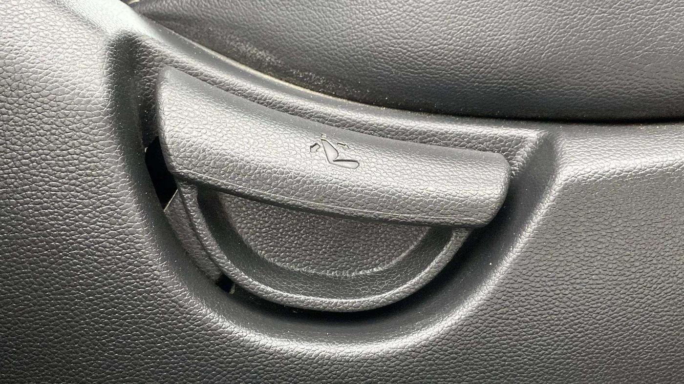 2018 Hyundai Grand i10 SPORTZ (O) AT 1.2 KAPPA VTVT, Petrol, Automatic, 51,831 km, Driver Side Adjustment Panel