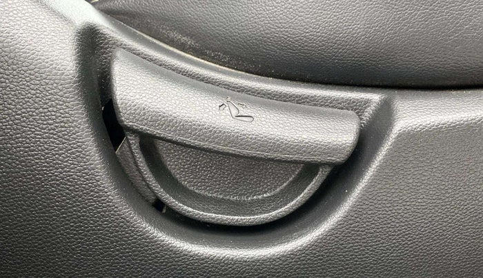 2018 Hyundai Grand i10 SPORTZ (O) AT 1.2 KAPPA VTVT, Petrol, Automatic, 51,831 km, Driver Side Adjustment Panel