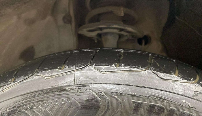 2017 Maruti Baleno SIGMA PETROL 1.2, Petrol, Manual, 14,655 km, Left Front Tyre Tread