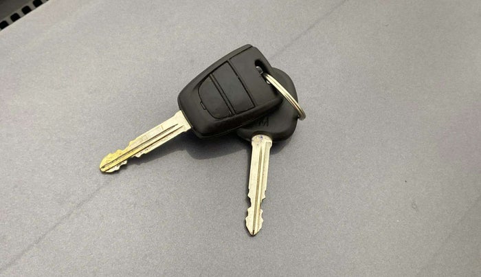 2019 Hyundai NEW SANTRO SPORTZ AMT, Petrol, Automatic, 25,819 km, Key Close Up