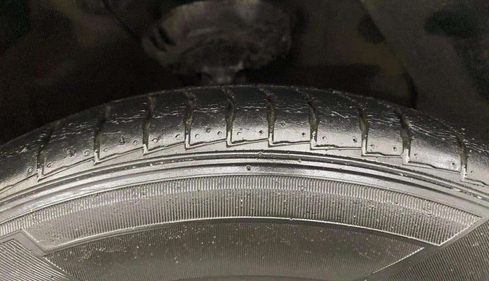 2019 Hyundai NEW SANTRO SPORTZ AMT, Petrol, Automatic, 25,819 km, Right Front Tyre Tread