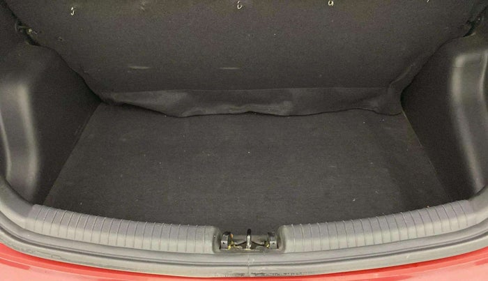 2018 Hyundai Grand i10 SPORTZ AT 1.2 KAPPA VTVT, Petrol, Automatic, 37,993 km, Boot Inside