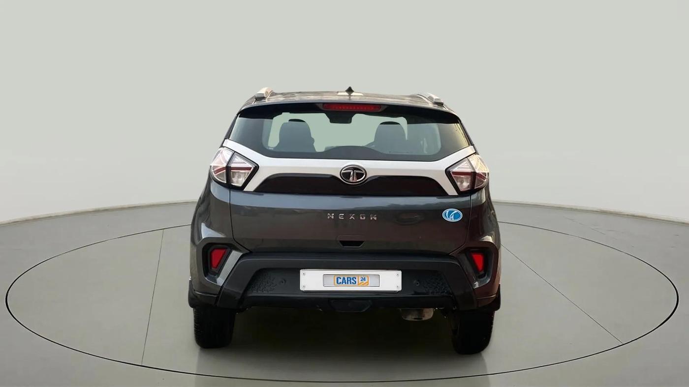 2022 Tata NEXON XMA SUNROOF PETROL, Petrol, Automatic, 12,162 km, Back/Rear