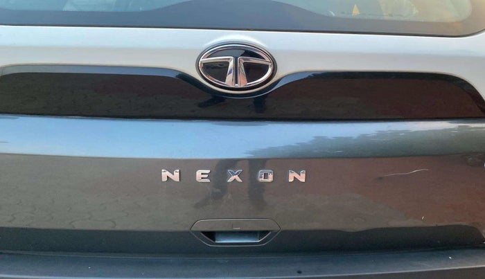 2022 Tata NEXON XMA SUNROOF PETROL, Petrol, Automatic, 12,159 km, Dicky (Boot door) - Jack/Tool not available