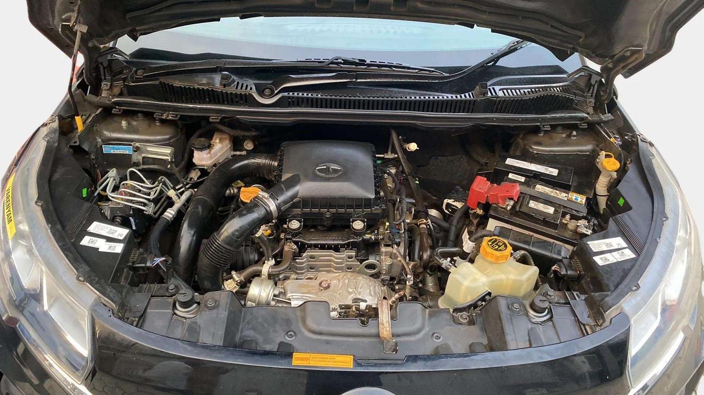 2022 Tata NEXON XMA SUNROOF PETROL, Petrol, Automatic, 12,162 km, Open Bonet