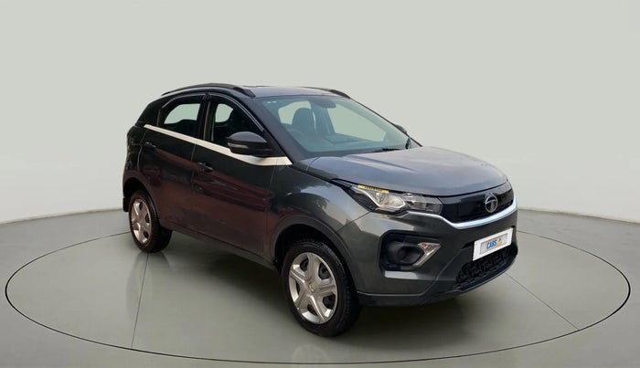 2022 Tata NEXON XMA SUNROOF PETROL, Petrol, Automatic, 12,159 km, Right Front Diagonal