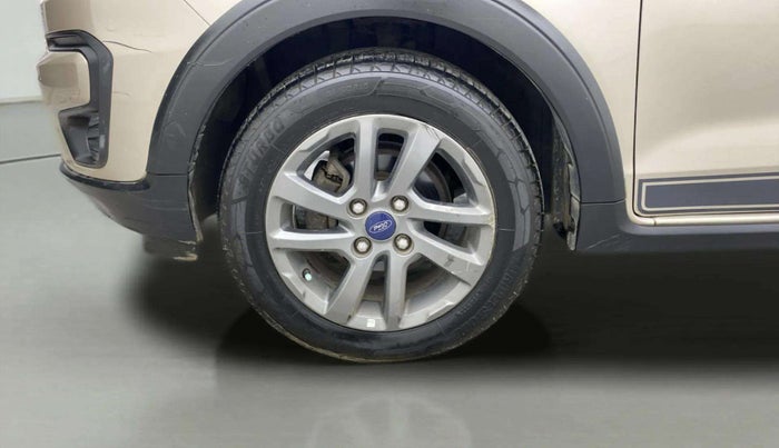 2018 Ford FREESTYLE TITANIUM 1.2 PETROL, Petrol, Manual, 35,311 km, Left Front Wheel