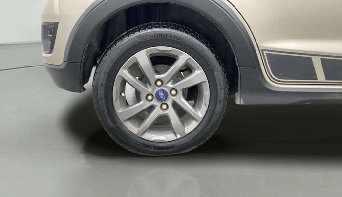 2018 Ford FREESTYLE TITANIUM 1.2 PETROL, Petrol, Manual, 35,311 km, Right Rear Wheel