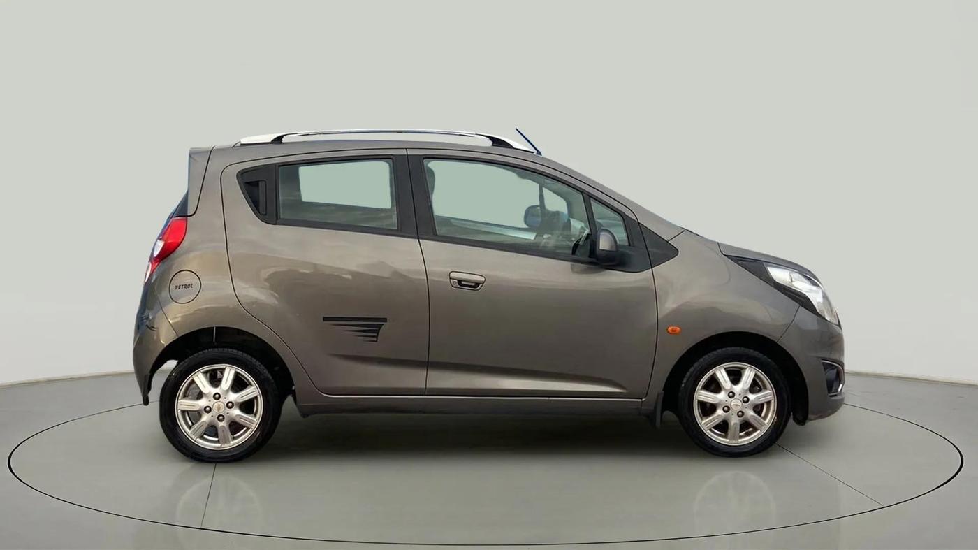 2015 Chevrolet Beat LT PETROL, Petrol, Manual, 53,614 km, Right Side View