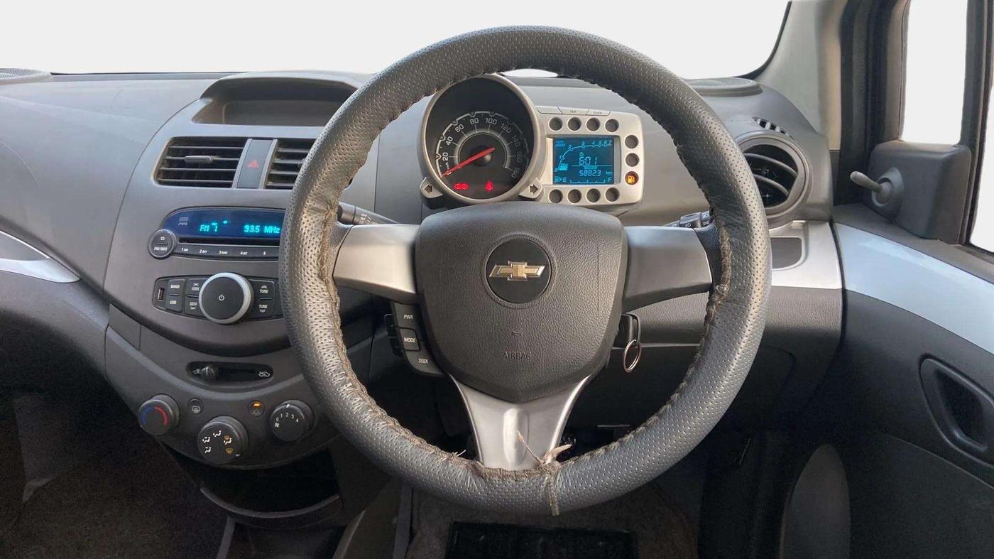 2015 Chevrolet Beat LT PETROL, Petrol, Manual, 53,614 km, Steering Wheel Close Up