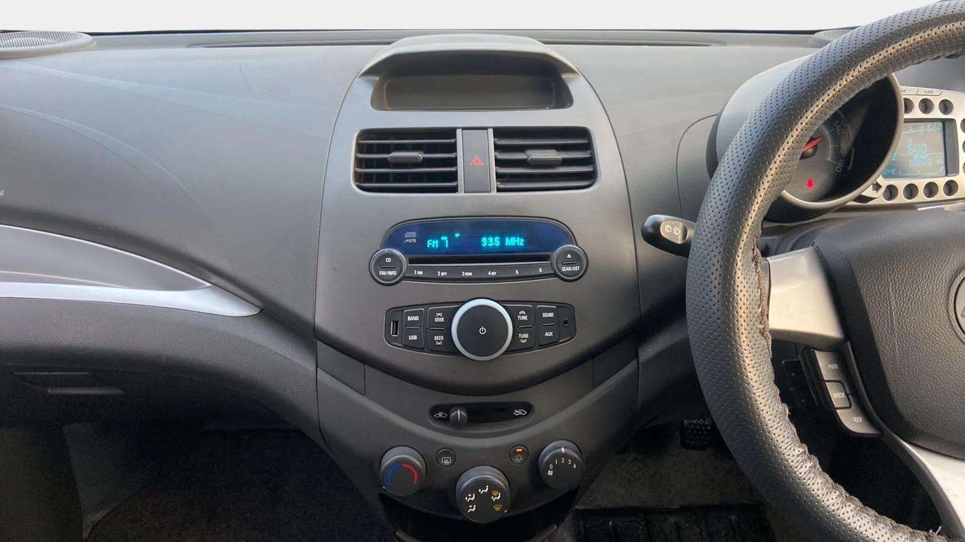 2015 Chevrolet Beat LT PETROL, Petrol, Manual, 53,614 km, Air Conditioner