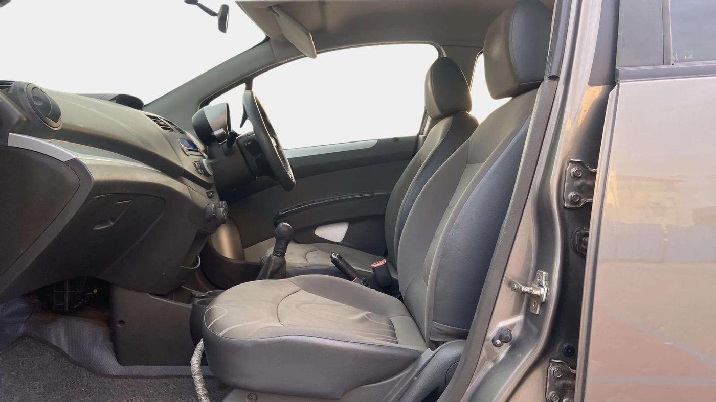 2015 Chevrolet Beat LT PETROL, Petrol, Manual, 53,614 km, Right Side Front Door Cabin