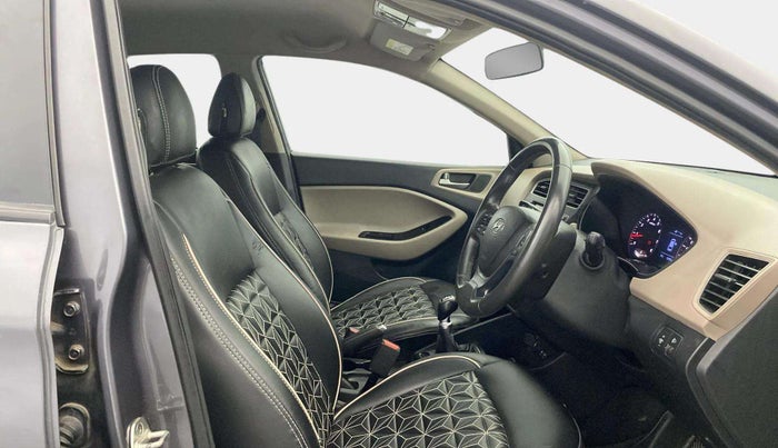 2019 Hyundai Elite i20 ASTA 1.2 (O), Petrol, Manual, 53,332 km, Right Side Front Door Cabin