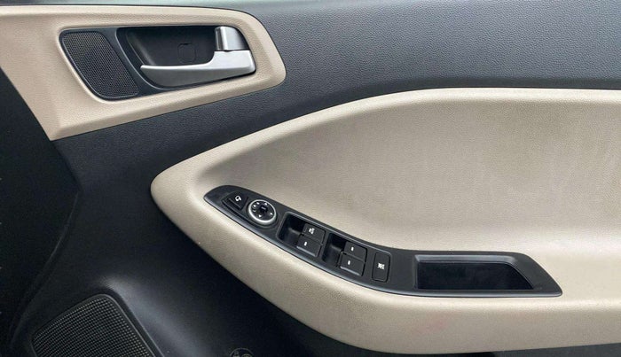 2019 Hyundai Elite i20 ASTA 1.2 (O), Petrol, Manual, 53,332 km, Driver Side Door Panels Control