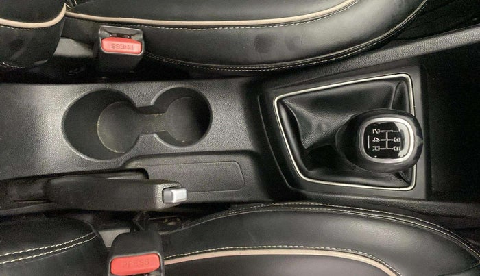 2019 Hyundai Elite i20 ASTA 1.2 (O), Petrol, Manual, 53,332 km, Gear Lever