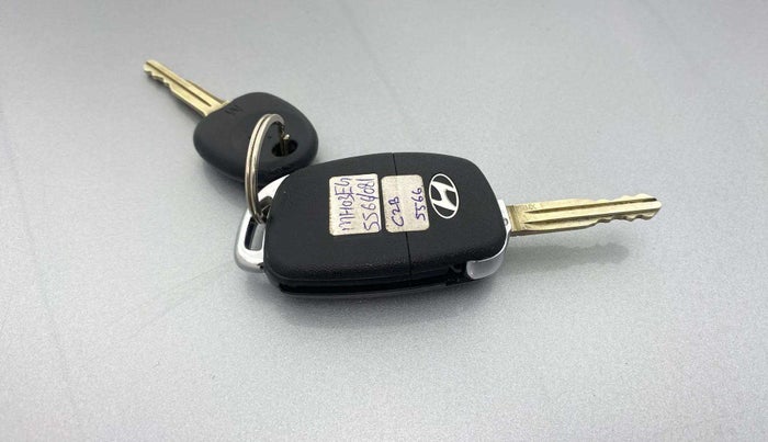 2023 Hyundai NEW I20 Sportz 1.2 IVT, Petrol, Automatic, 19,234 km, Key Close Up