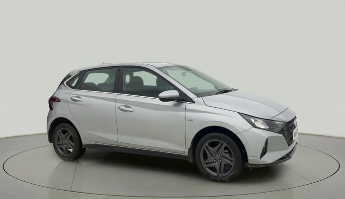 2023 Hyundai NEW I20 Sportz 1.2 IVT, Petrol, Automatic, 19,234 km, Right Front Diagonal