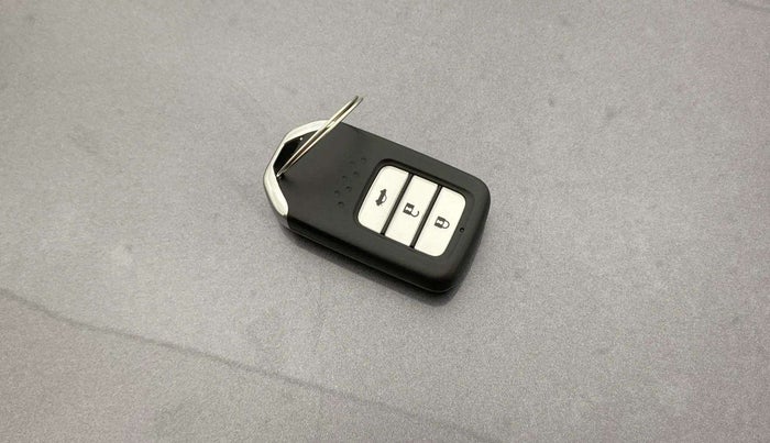 2018 Honda City 1.5L I-VTE V CVT, Petrol, Automatic, 43,431 km, Key Close Up