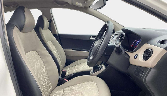 2015 Hyundai Xcent SX 1.2 (O), Petrol, Manual, 21,966 km, Right Side Front Door Cabin