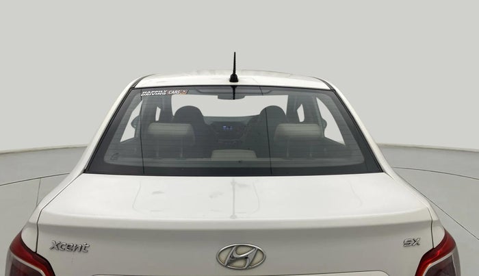 2015 Hyundai Xcent SX 1.2 (O), Petrol, Manual, 21,966 km, Rear Windshield