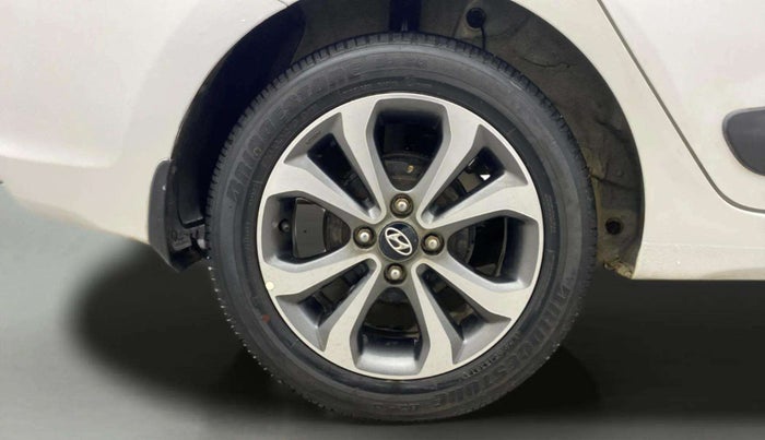 2015 Hyundai Xcent SX 1.2 (O), Petrol, Manual, 21,966 km, Right Rear Wheel