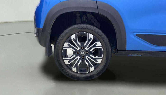 2022 Renault Kiger RXT (O) AMT, Petrol, Automatic, 8,751 km, Right Rear Wheel