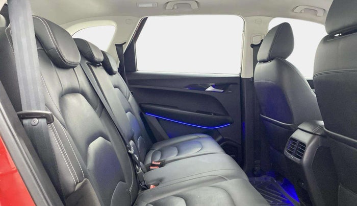 2020 MG HECTOR SHARP 1.5 DCT PETROL, Petrol, Automatic, 73,159 km, Right Side Rear Door Cabin