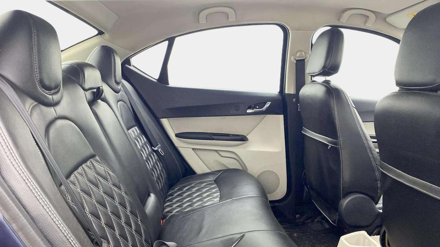 2022 Tata TIGOR XZ PLUS CNG, CNG, Manual, 36,138 km, Right Side Rear Door Cabin