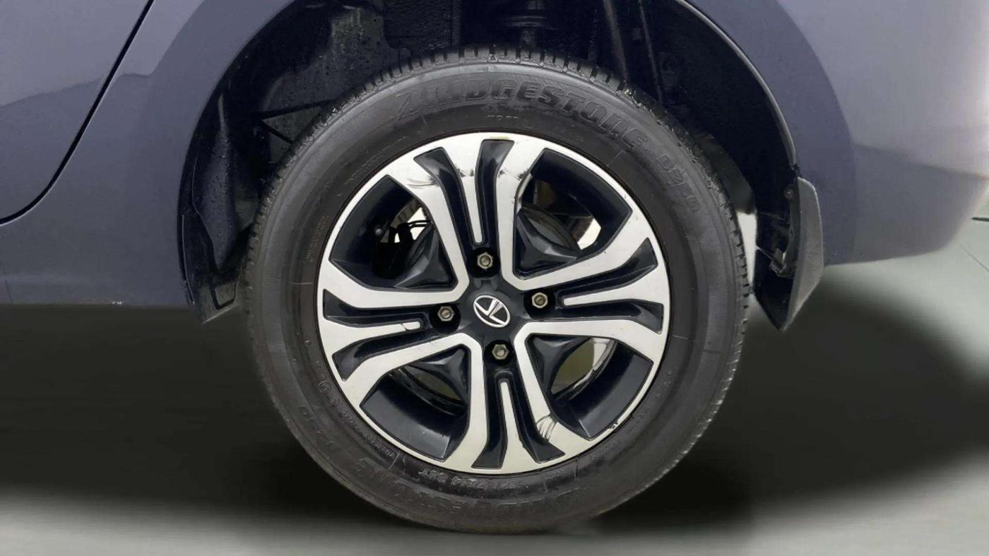 2022 Tata TIGOR XZ PLUS CNG, CNG, Manual, 36,138 km, Left Rear Wheel