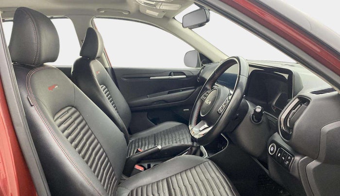 2021 KIA SONET GTX PLUS 1.0 IMT DUAL TONE, Petrol, Manual, 49,016 km, Right Side Front Door Cabin