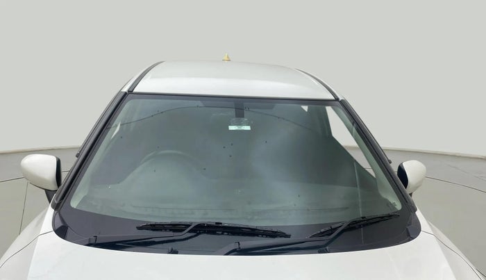 2021 Toyota Glanza V, Petrol, Manual, 1,21,586 km, Front Windshield