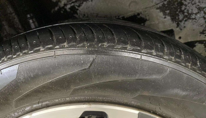 2019 Honda WR-V 1.2L I-VTEC VX MT, Petrol, Manual, 89,840 km, Right Rear Tyre Tread