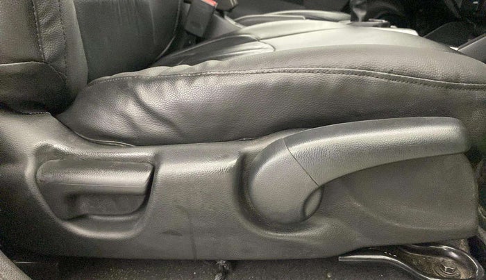 2019 Honda WR-V 1.2L I-VTEC VX MT, Petrol, Manual, 89,840 km, Driver Side Adjustment Panel