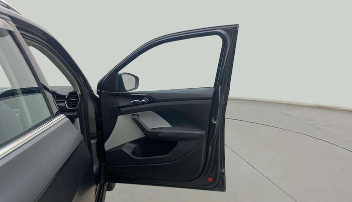 2024 Skoda KUSHAQ STYLE 1.5L TSI DSG (6 AIRBAGS), Petrol, Automatic, 8,891 km, RHS Front Door