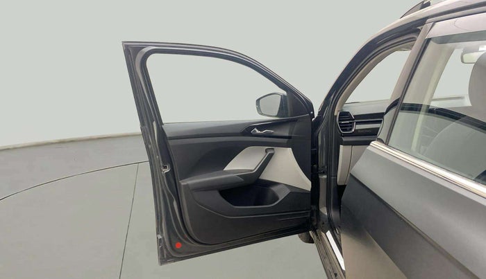 2024 Skoda KUSHAQ STYLE 1.5L TSI DSG (6 AIRBAGS), Petrol, Automatic, 8,891 km, LHS Front Door