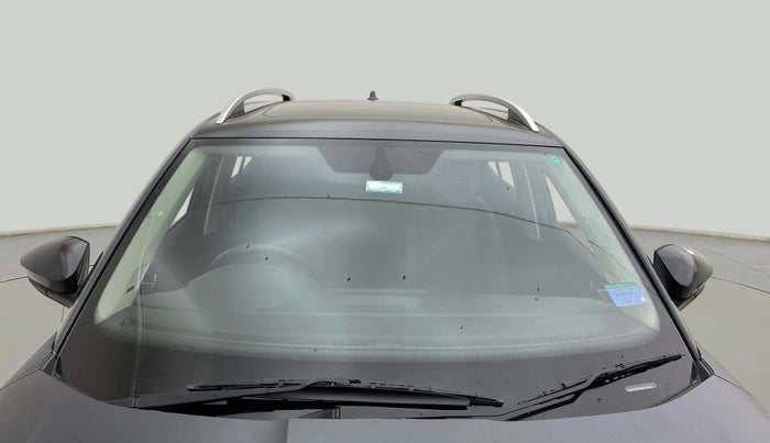 2024 Skoda KUSHAQ STYLE 1.5L TSI DSG (6 AIRBAGS), Petrol, Automatic, 8,891 km, Front Windshield