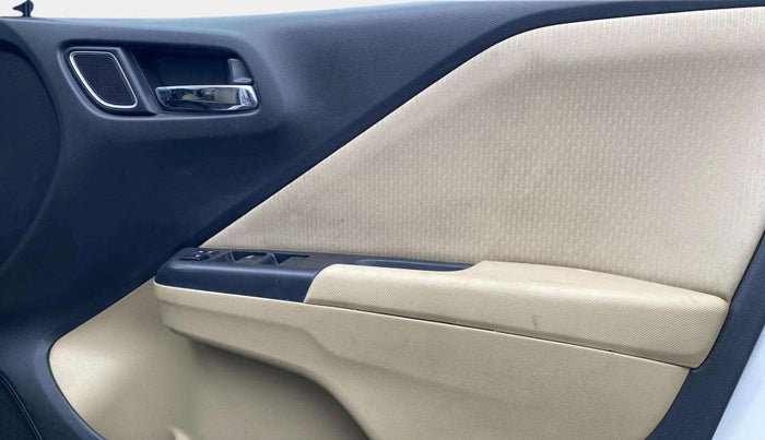 2019 Honda City 1.5L I-VTEC VX CVT, Petrol, Automatic, 48,246 km, Driver Side Door Panels Control