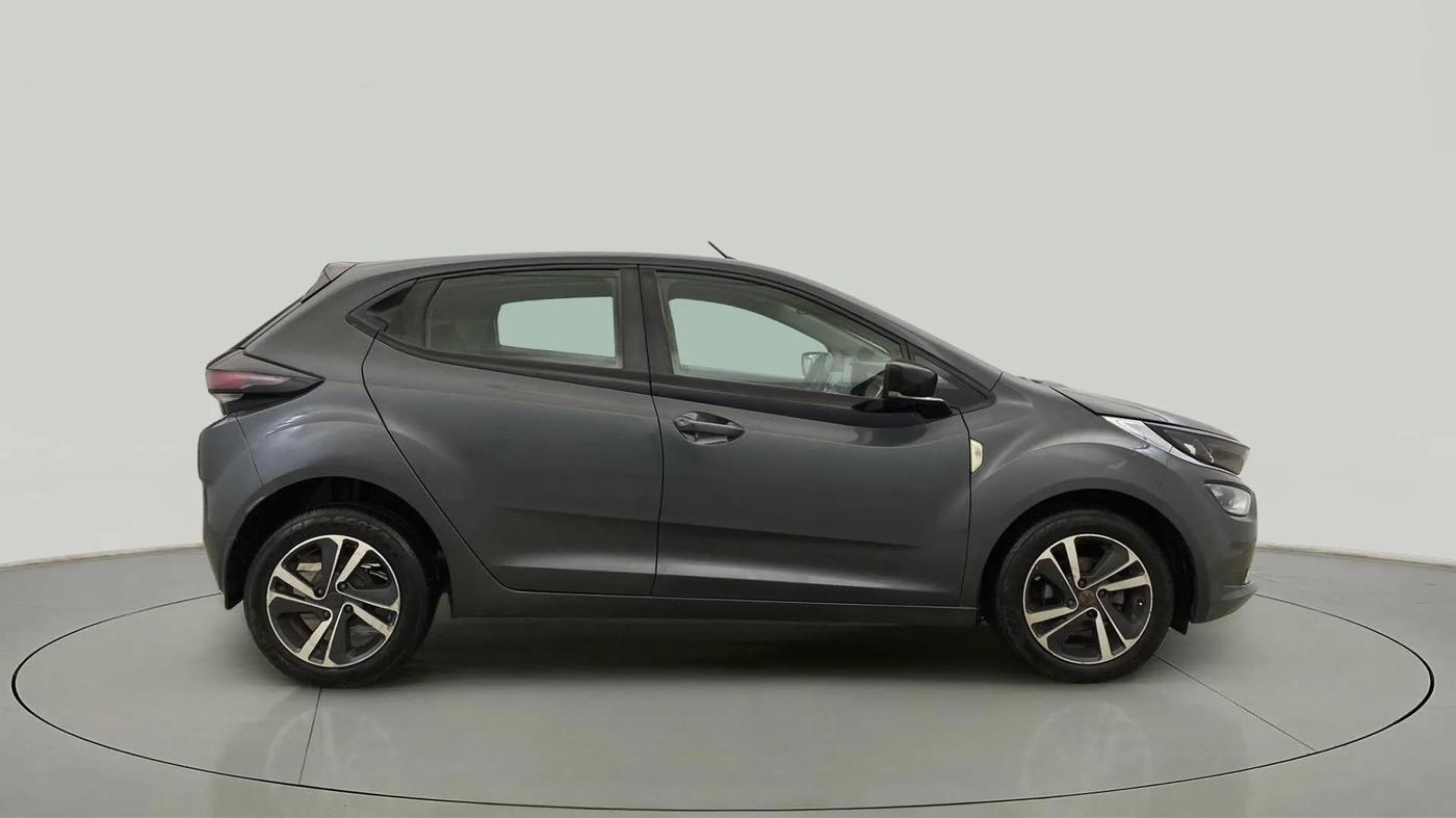 2021 Tata ALTROZ XZ DIESEL, Diesel, Manual, 73,822 km, Right Side View