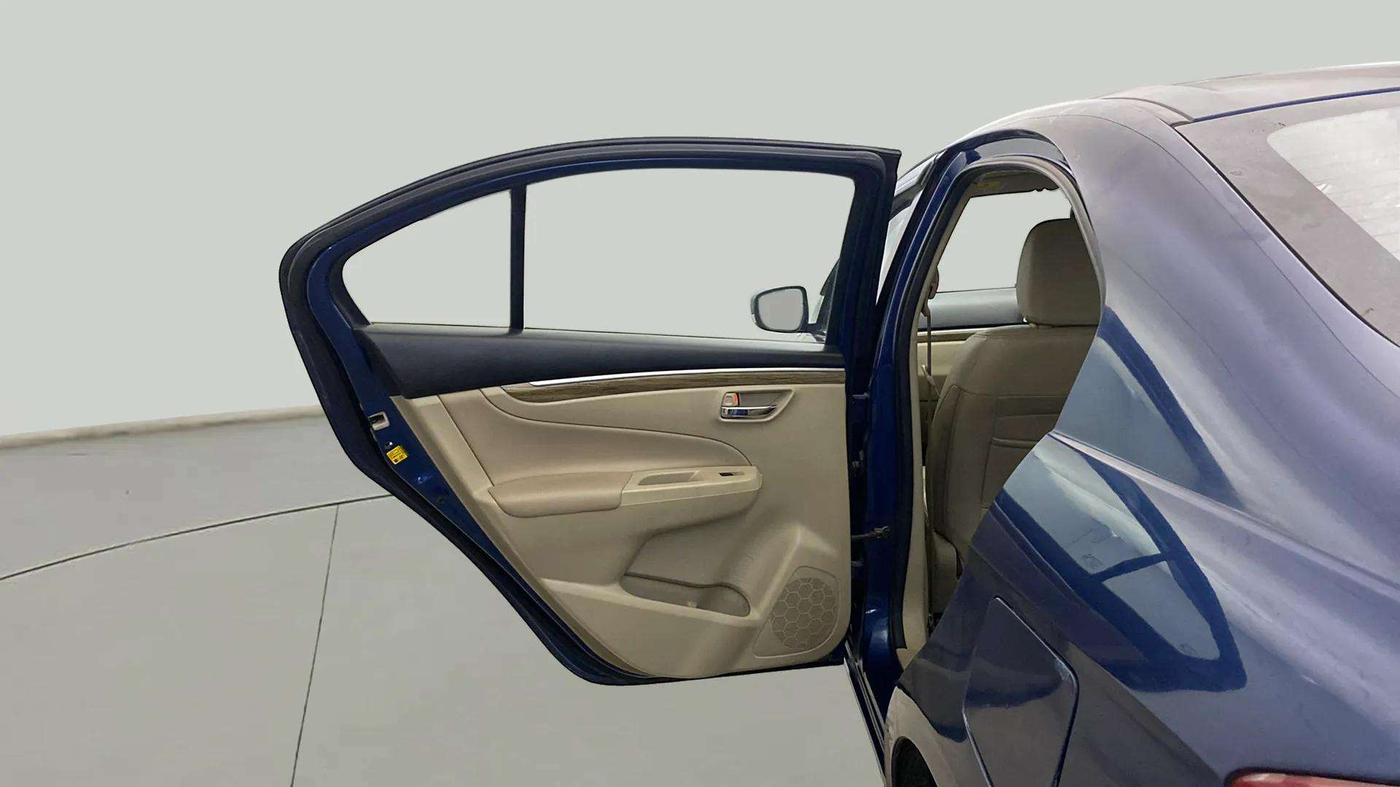 2020 Maruti Ciaz ALPHA  AT 1.5 SHVS PETROL, Petrol, Automatic, 64,778 km, LHS Rear Door