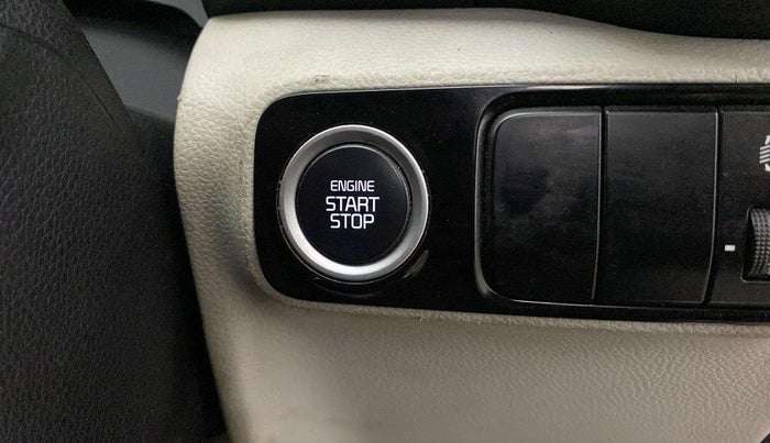 2020 KIA SONET HTX 1.5, Diesel, Manual, 57,906 km, Keyless Start/ Stop Button