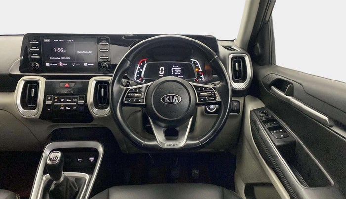 2020 KIA SONET HTX 1.5, Diesel, Manual, 57,906 km, Steering Wheel Close Up