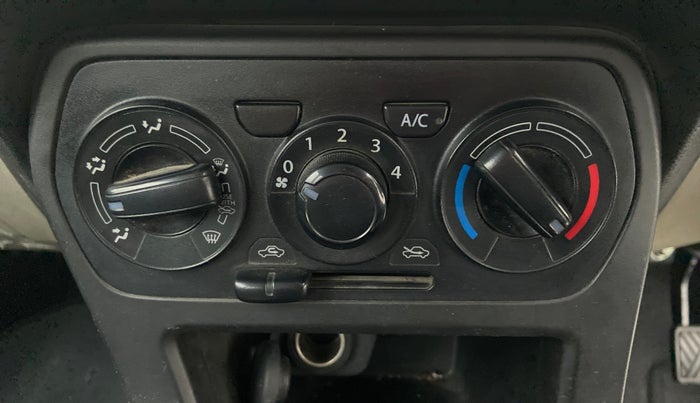 2021 Maruti New Wagon-R LXI CNG 1.0 L, CNG, Manual, 33,652 km, AC Unit - Directional switch has minor damage