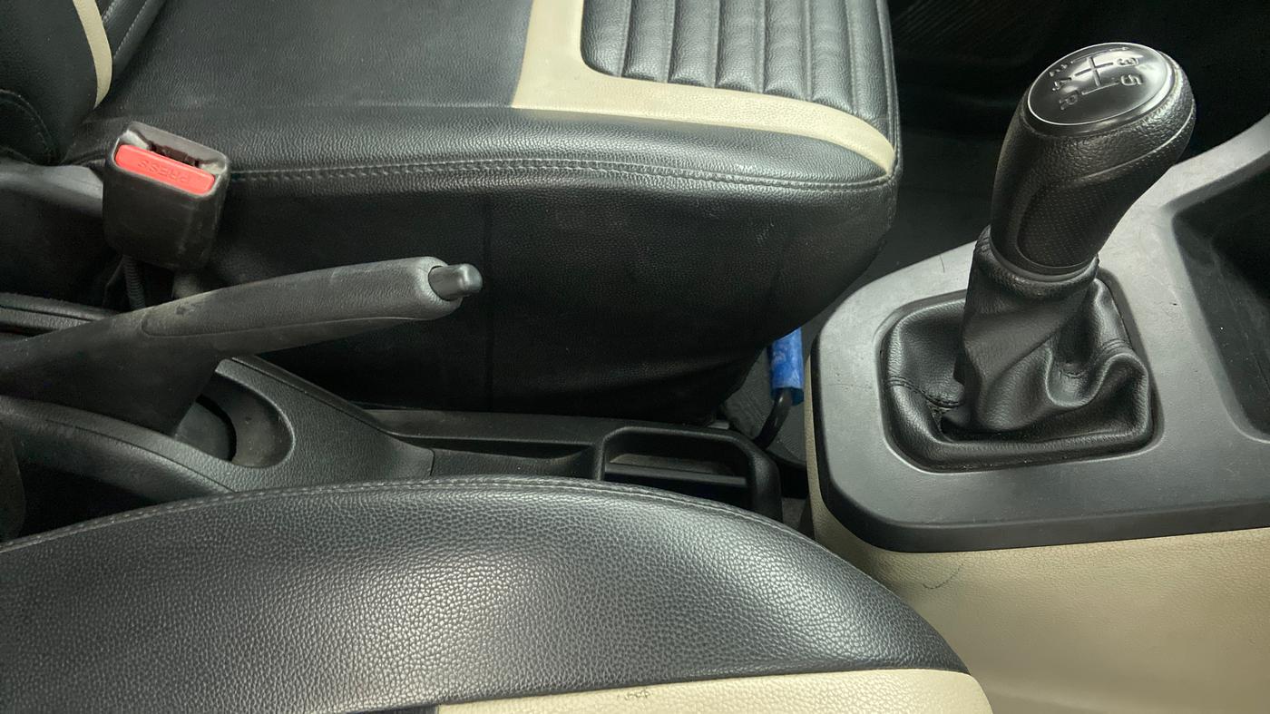 2021 Maruti New Wagon-R LXI CNG 1.0 L, CNG, Manual, 33,652 km, Gear Lever